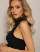 elsa.m by may Bluză Neagră cu un Umăr cu Franjuri cu Cristale Vuki