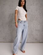 elsa.m by may Body Alb din Dantelă cu Croială Ajustată cu Mânecă Scurtă Adradina