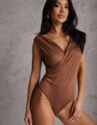 elsa.m by may Body Tip plic Maro Fără mâneci Edalwen