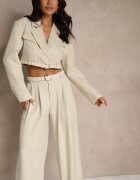 elsa.m by may Compleu Bej Stil Costum Pantaloni Largi cu Cureaua și Sacou Scurt Veritia