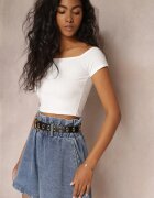 elsa.m by may Pantaloni scurți de blugi albastri cu elastic în talie și curea din imitație de piele Alyssania