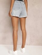 elsa.m by may Pantaloni scurți din denim albastru deschis largi cu curea Julchen
