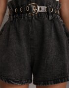 elsa.m by may Pantaloni scurți din denim Negru cu elastic în talie și curea din imitație de piele Alyssania