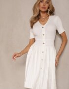 elsa.m by may Rochie Albă din viscoză evazată decorată cu nasturi și pliuri Alulassa