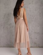 elsa.m by may Rochie Bej închis din tul evazată cu dantelă Phyvana