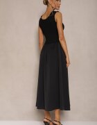 elsa.m by may Rochie Neagră Evazată din Viscoză Decorată cu o Aplicație Ronlina