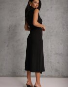 elsa.m by may Rochie Neagră Mulată Elegantă cu Aplicație în Talie Corope