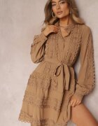 elsa.m by may Rochie tip cămașă Bej închisă cu cordon și benzi ajurate Deme