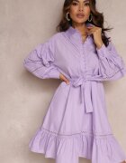 elsa.m by may Rochie Tip Cămașă Violetă cu nasturi de perle și inserții din dantelă Shyanne