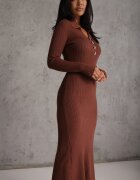 elsa.m by may Rochie Yoshigoro Maro