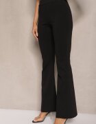 fashion Set Negru Top Bandeau cu Bască și Pantaloni cu croi Flare Vilkio