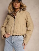  Geacă Reversibilă Bej cu Cusături Matlasate și Blană cu Model Leopard Cesita