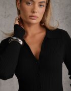 glo-story Bluză slim fit cu nasturi din tricot rib cu guler și decolteu în V Awente Neagră