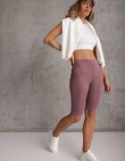 glo-story Pantaloni scurți Briarrose Mov