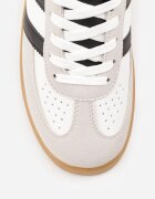 gowin Sneakersy Biało-Czarne în stilul tenisilor clasici Decorați cu cusături Ivelfia