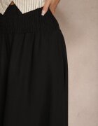 h&s Pantaloni culotte negri cu încrețituri decorative Fenodria