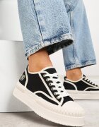 ideal Adidași negri cu platformă cu ornament metalic Afleeria