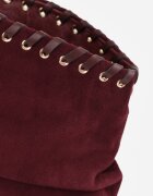 ideal Botine Slouchy cu toc stiletto din imitație de piele întoarsă cu ochiuri metalice decorative Tallie Bordo
