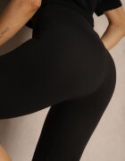 ideal Pantaloni scurți Negri de ciclism Biker Liliachii