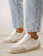 ideal Sneakers Bej în Stil Tenisi Clasici cu Încrețitură la Spate Aiglise