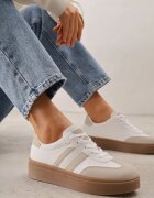 ideal Sneakers Tenisi Bej și Alb Decorate cu Benzi Sovresia