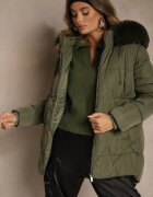 j.style Geacă Clasică Verde închis cu Cusături Matlasate și Glugă cu Blană Mundrie