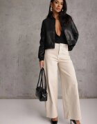 j.style Geacă De Tranziție Neagră Tip Bomber Jacket Din Imitație De Piele Izaria