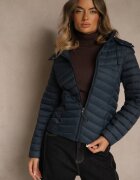 j.style Jachetă de tranziție bleumarin cu cusături matlasate și glugă Suritte