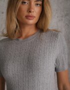 j&x Bluză asortată cu mânecă scurtă din viscoză cu împletituri Grita Gri