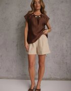 j&x Bluză rustică din vâscoză decorată cu imitație de pietre la decolteu Anthelia Maro
