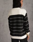j&x Cardigan Crem cu Vomarie Crem cu negru