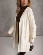 j&x Cardigan cu lână și bumbac lungă cu glugă cu nasturi și model împletit Nahili Bej deschis