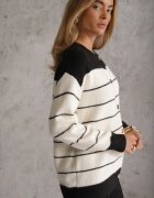 j&x Cardigan descheiat cu bumbac și lână cu dungi Vomarie Negru cu crem