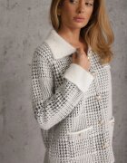 j&x Cardigan tweed cu lână cu nasturi bijuterie și buzunare cu clapă Alveme Alb