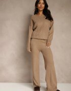 j&x Compleu tricotat bej închis cu lână cu model torsadat pantaloni și pulover Reinette