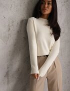 j&x Cu guler înalt cu lână decorat cu manșete striate în stil casual Katlina Bej deschis
