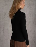 j&x Cu guler înalt minimalist din vâscoză Fisanera Negru
