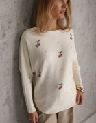 j&x Pulover batwing cu vâscoză și strasuri în formă de cireșe Sartigla Bej deschis