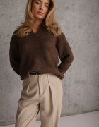 j&x Pulover moale din lână și vâscoză croi Polo cu guler și decolteu în V Lazo Maro