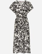 j&x Rochie Neagră Taliată din Viscoză cu Decolteu Petrecut Jynaela