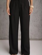 j&x Set Bogat în bumbac cu vestă cu nasturi decorativi și pantaloni Helloris Negru