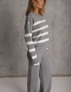 j&x Set din tricot cu bumbac pulover în dungi cu nasturi decorativi și pantaloni Yatis Gri