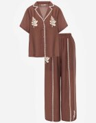 j&x Set din viscoză: cămașă și pantaloni cu aplicații croșetate Urasen Maro