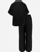 j&x Set din viscoză: cămașă și pantaloni cu aplicații croșetate Urasen Negru