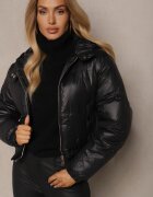 jstyle Geacă Neagră Matlasată scurtă cu glugă nedetașabilă Tinneira