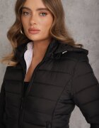 jstyle Jachetă Matlasată de tranziție Neagră cu croială cambrată cu glugă detașabilă Elzinnora