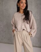 jumelle Cardigan oversize cu adaos de lână și mâneci batwing Nelias Bej