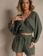 jumelle Compleu 2 piese Verde închis Bluză cu decolteu adânc Pantaloni scurți cu elastic în talie Gemvia