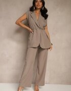 jumelle Compleu de costum bej închis Vestă cu legătură și Pantaloni largi Davielis