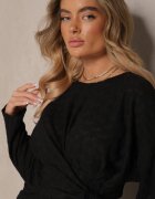 jumelle Set Negru Pantaloni cu croială largă și Bluză cu legătură în talie Dilinne